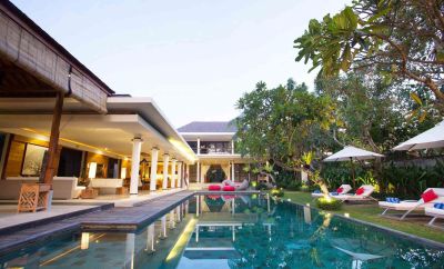 Sally 7 bedroom villa complex